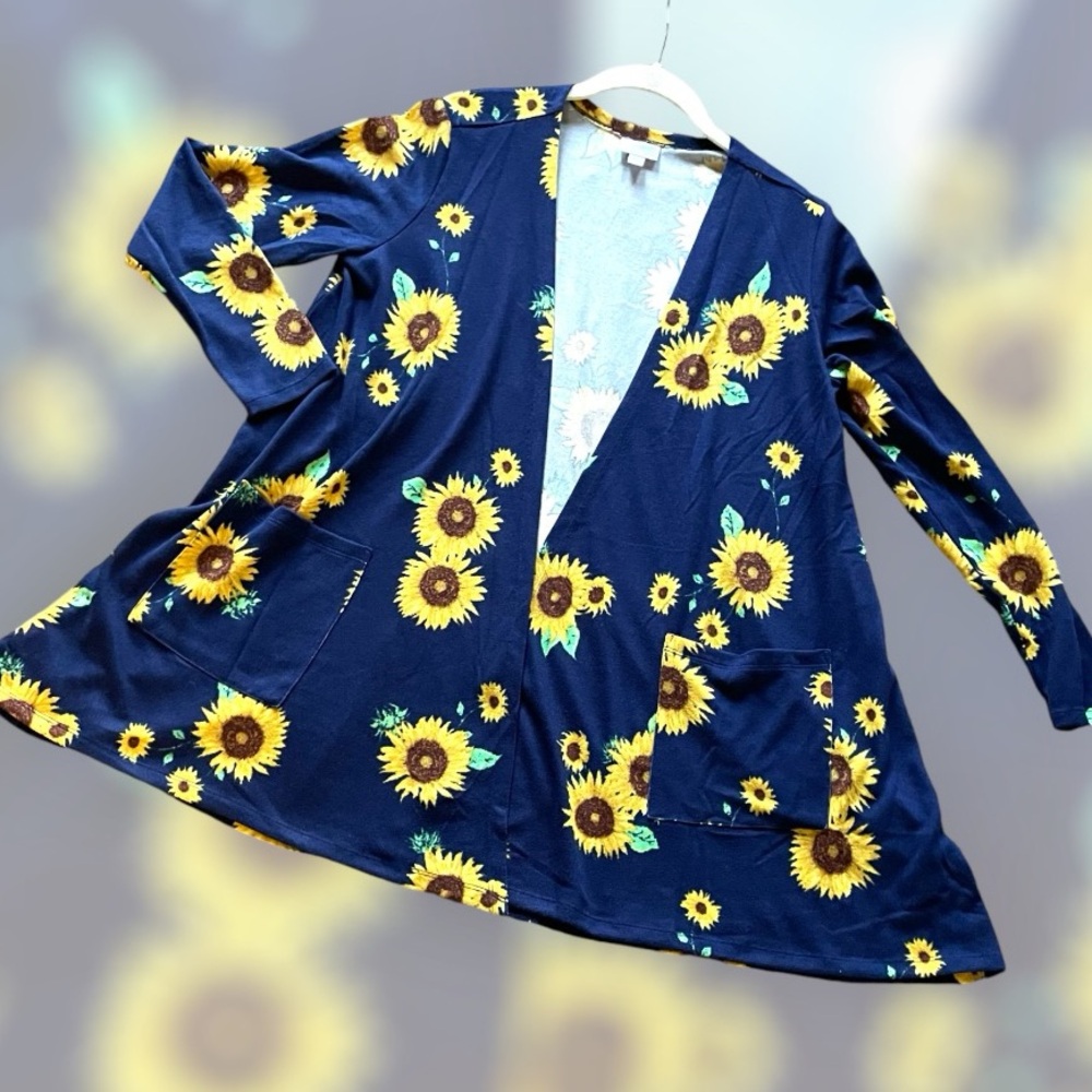 Sunflowers Cardigan M - Picture 2 of 16